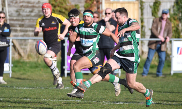 Tottonians 12 Farnham 31 – report